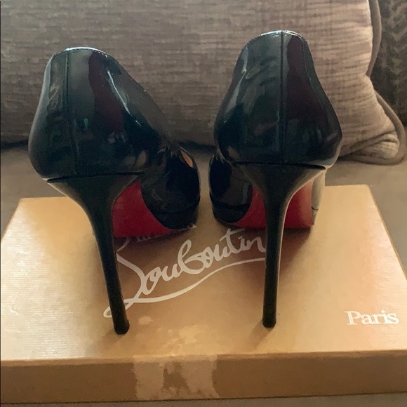 Christian Louboutin Pigalle patent leather heels 40 - Picture 5 of 13
